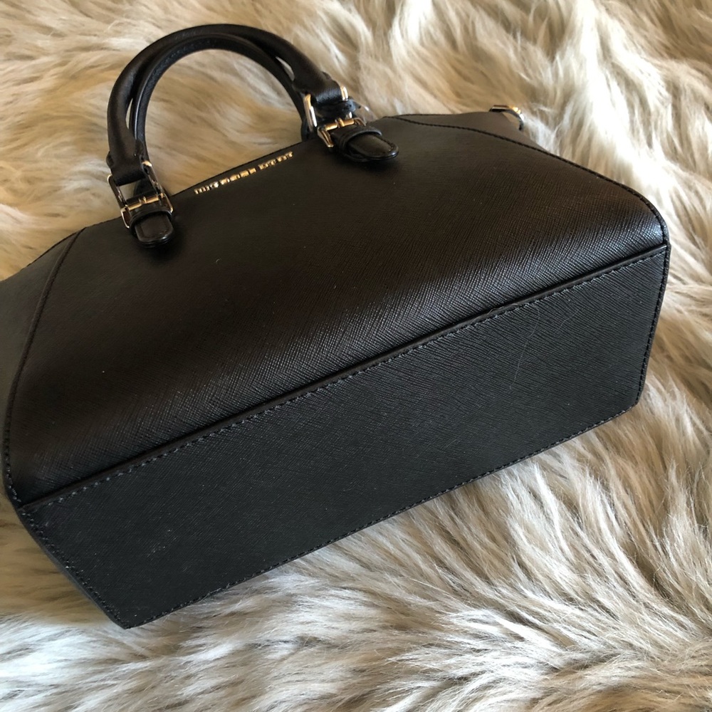 NWT Michael Kors md Ciara messenger handbag black - Picture 6 of 8